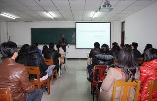 搭建语言桥梁，促进文化互鉴——我校青年教师跨文化交流英语口语培训班正式开班